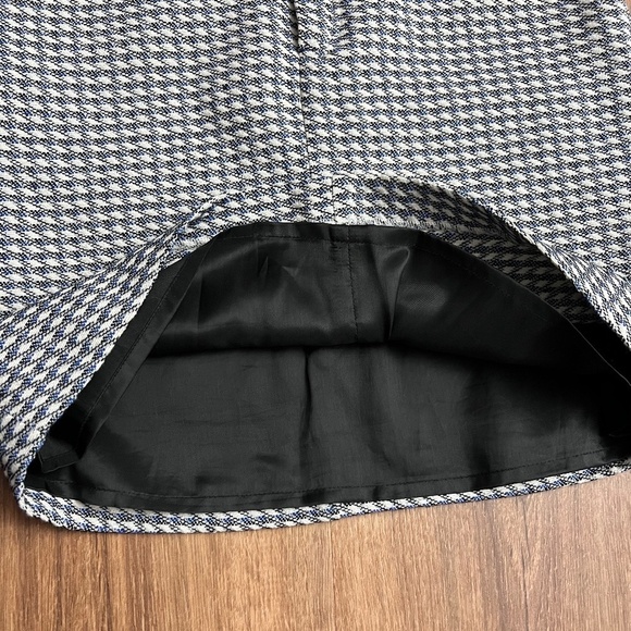 EKYOG Blue, Black, White Tweed Style Skirt Sz 2 - Picture 8 of 12